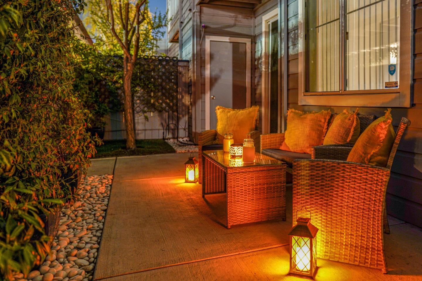 413 Cork Harbour Circle, Unit E Redwood City, CA 94065 - Photo 20 of 23 a view of outdoor space