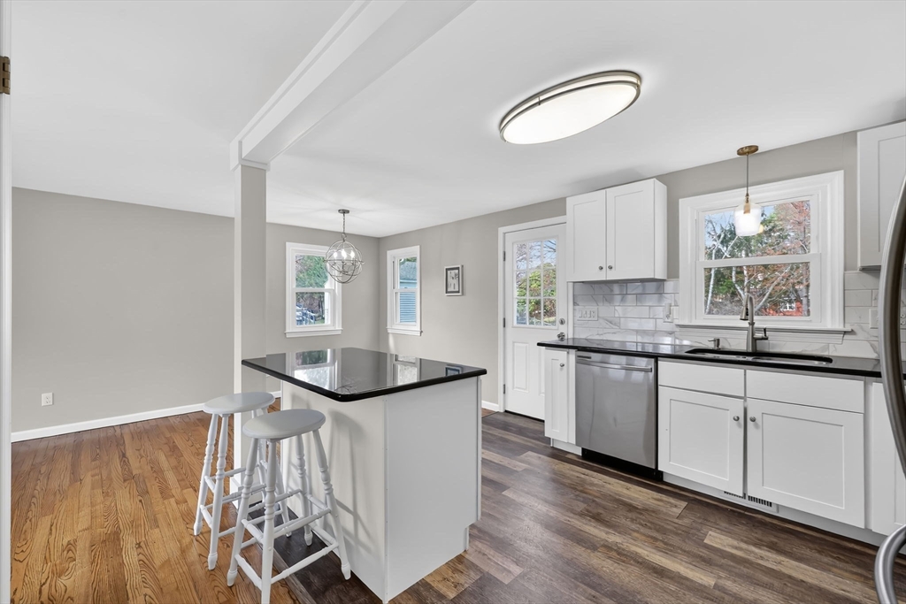 299 Fuller Street Ludlow, MA 01056 - Photo 12 of 23