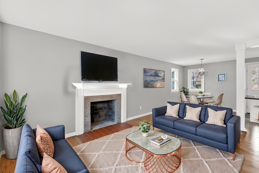 299 Fuller Street Ludlow, MA 01056 - Photo 6 of 23