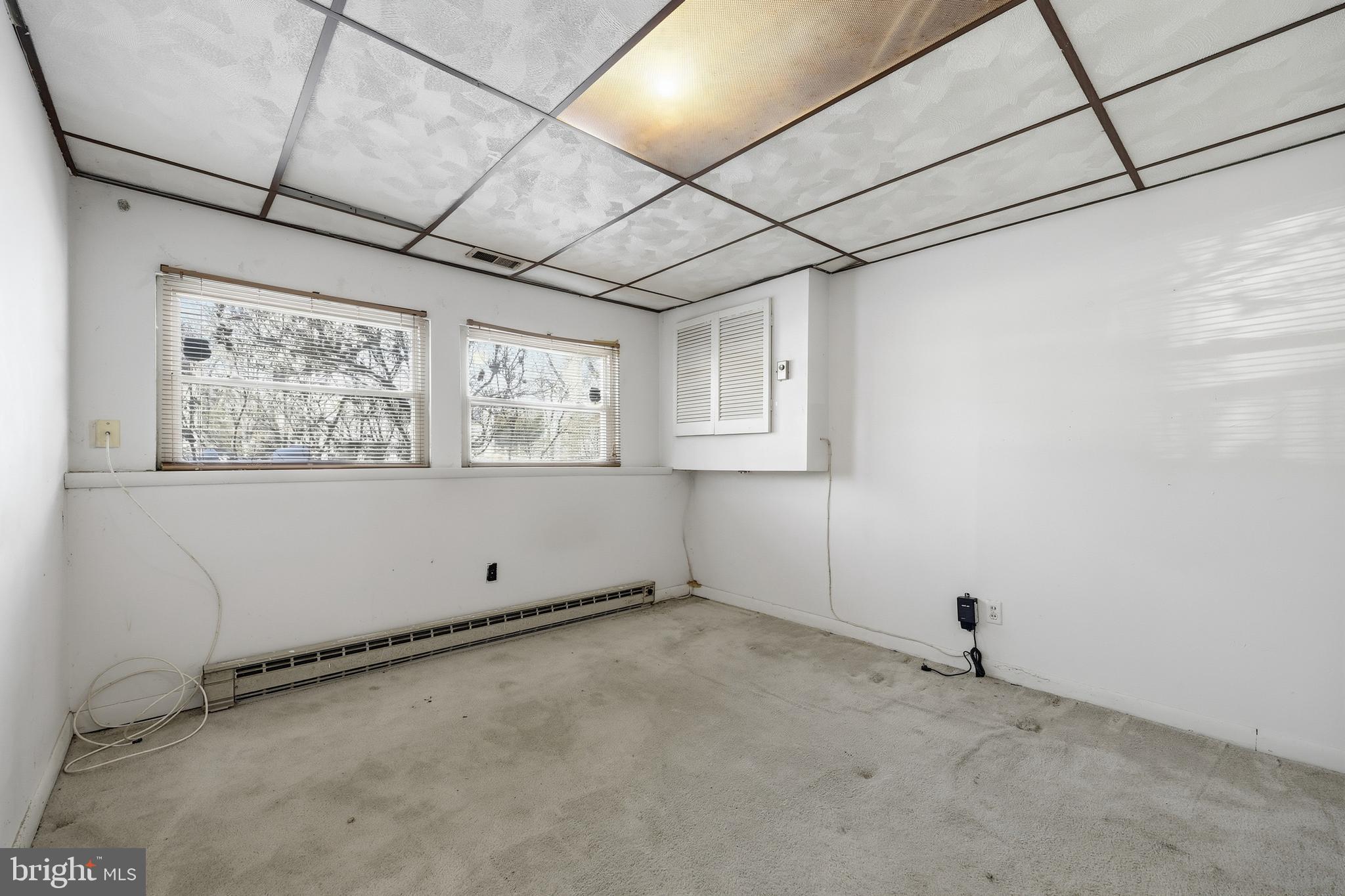 6342 Windharp Way Columbia, MD 21045 - Photo 23 of 31 Bedroom #4 (downstairs)