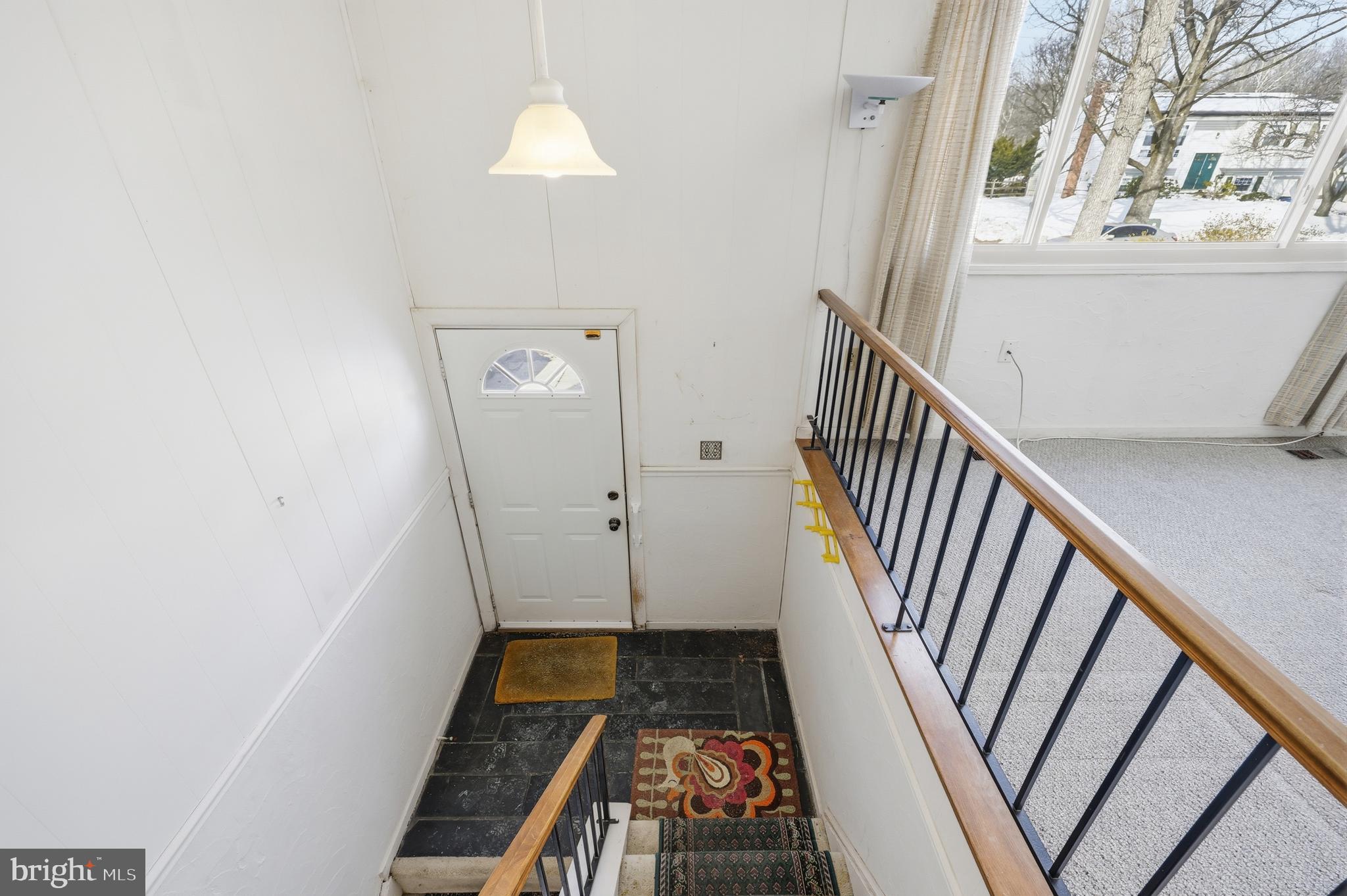 6342 Windharp Way Columbia, MD 21045 - Photo 8 of 31 Entrance into Home Split Level