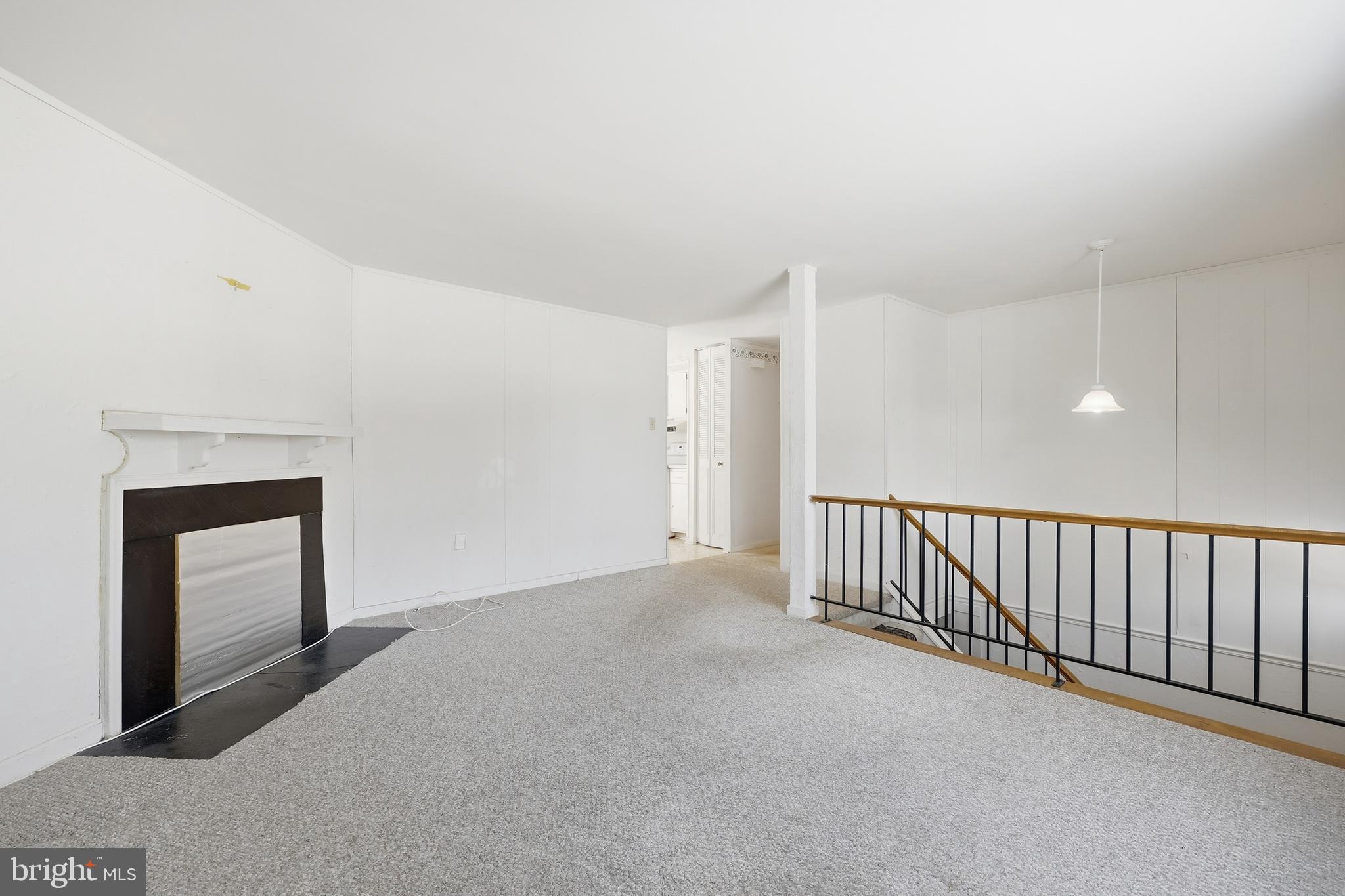 6342 Windharp Way Columbia, MD 21045 - Photo 10 of 31 Living Room with fireplace