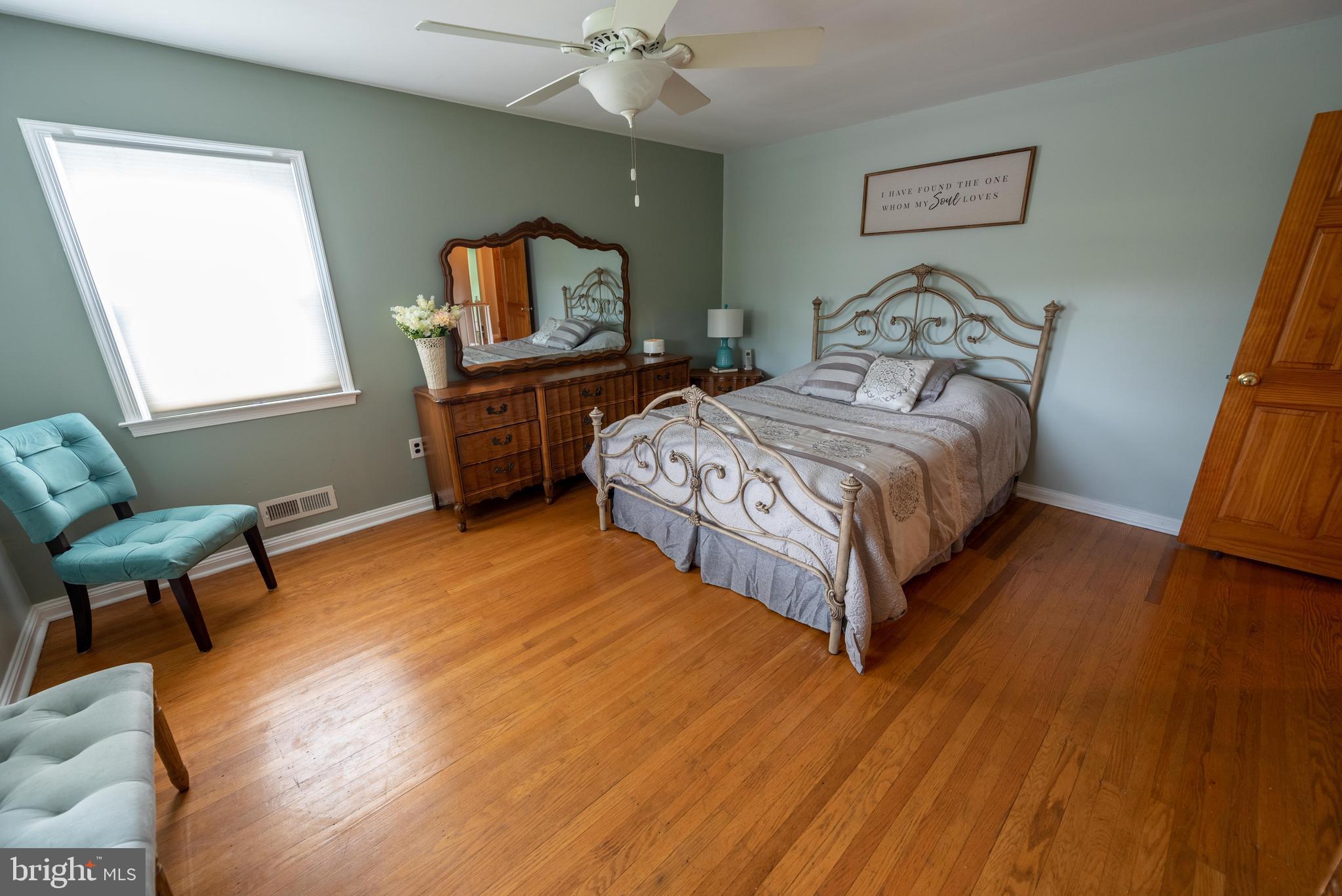 905 Hilltop Road Cinnaminson, NJ 08077 - Photo 11 of 23 Gallery Image 11