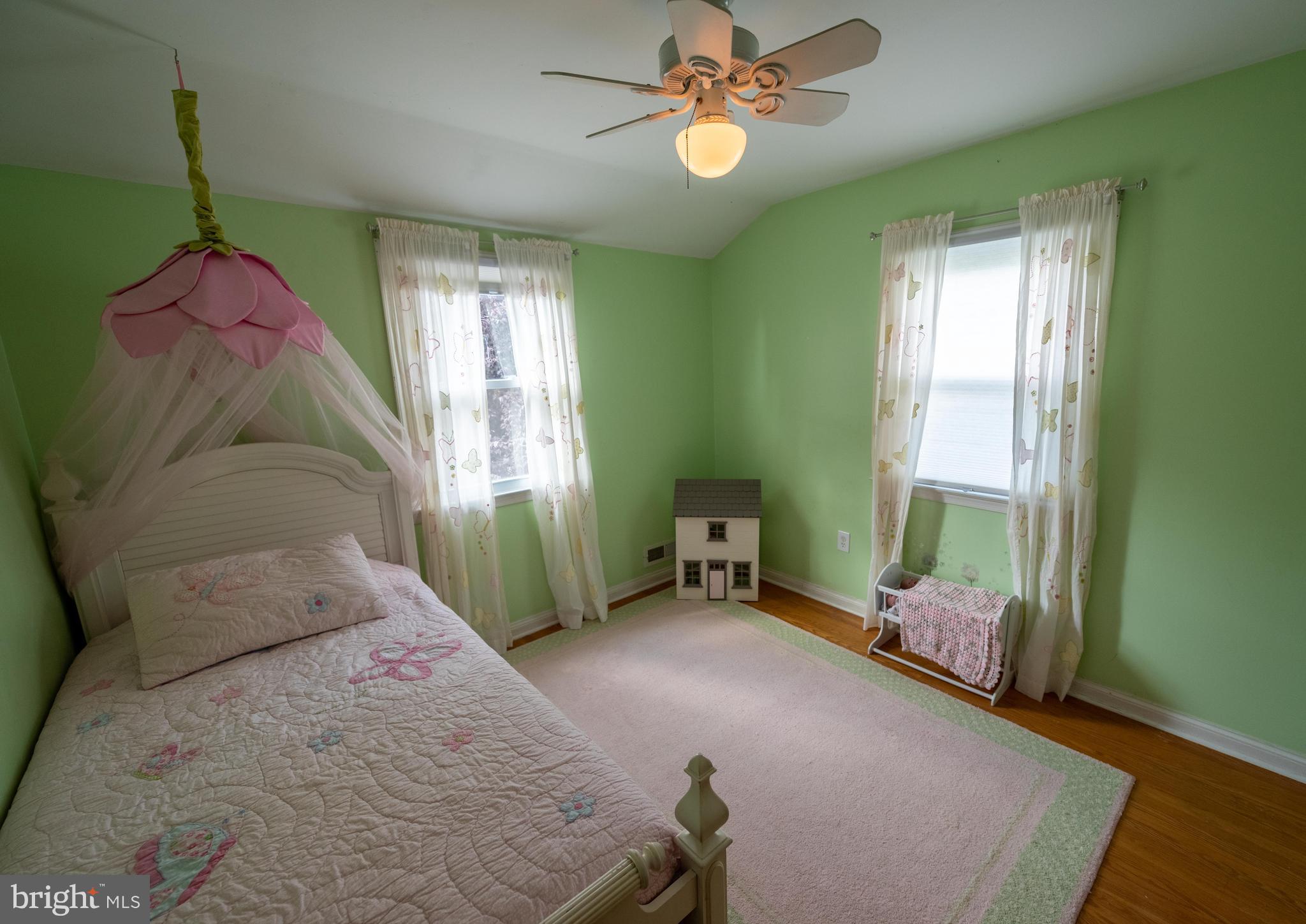 905 Hilltop Road Cinnaminson, NJ 08077 - Photo 14 of 23 Gallery Image 14
