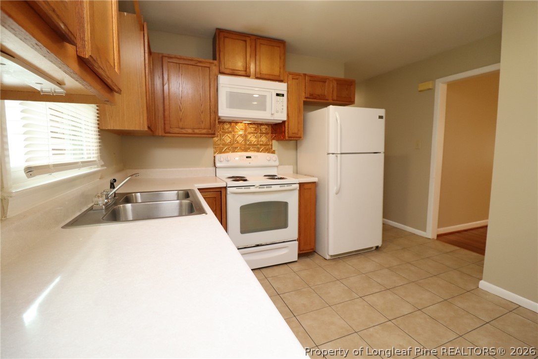 829 Carlisle Street Raleigh, NC 27610 - Photo 10 of 27