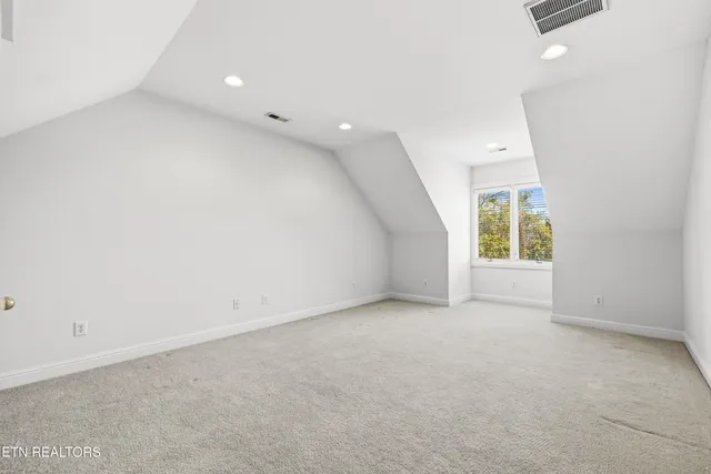 $939,900 | 1062 Water Pl Way, Knoxville, TN 37922