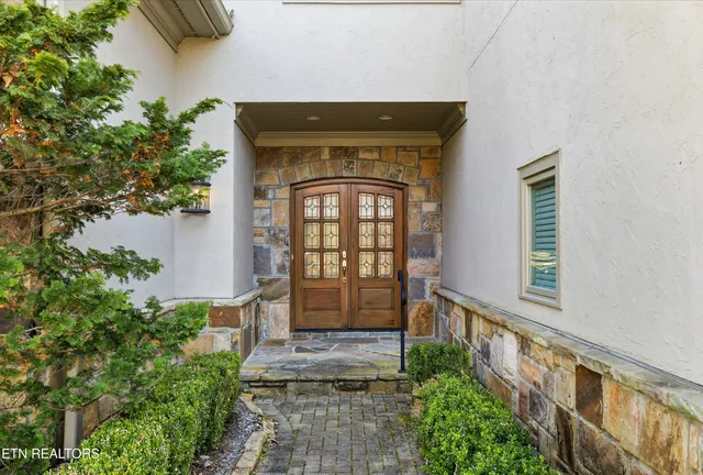 $939,900 | 1062 Water Pl Way, Knoxville, TN 37922