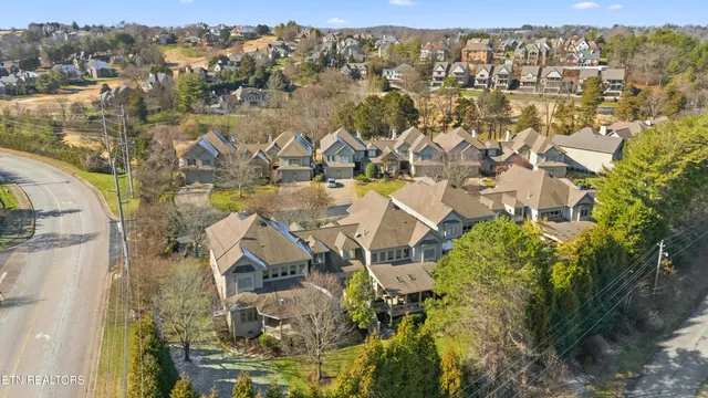 $939,900 | 1062 Water Pl Way, Knoxville, TN 37922