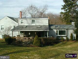 402 Holly Road Blue Bell, PA 19422 - Photo 5 of 6 Gallery Image 5