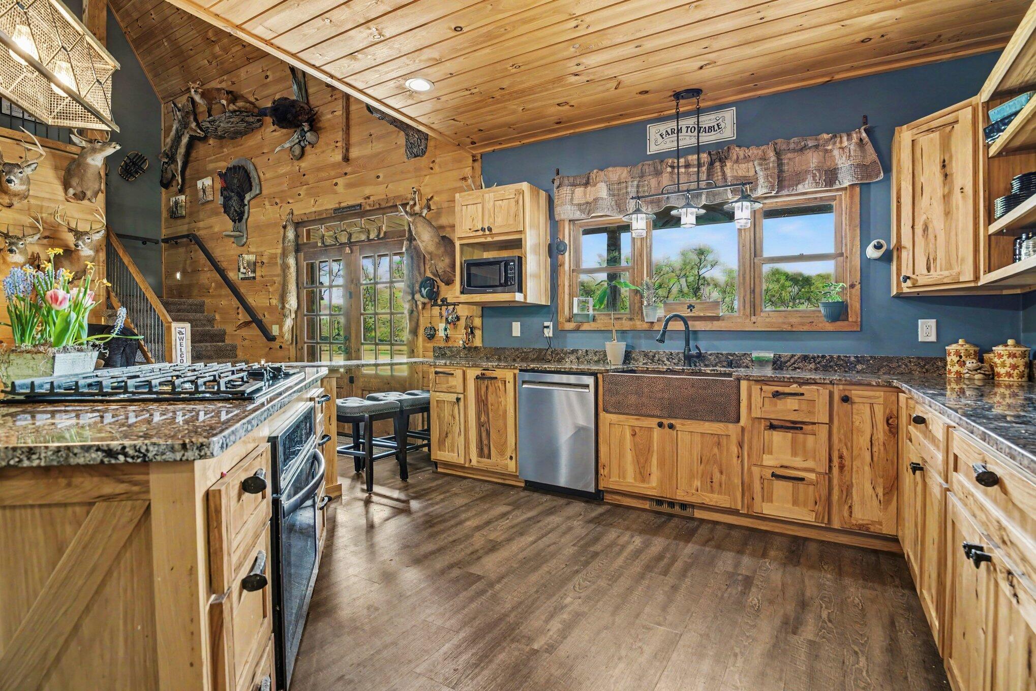 53649 Flatbush Road Three Rivers, MI 49093 - Photo 4 of 49 006_file_4085