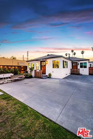 a living room filled with furniture