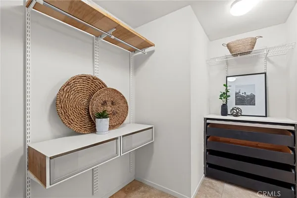 $699,000 | 5540 Strand, Unit 201, Hawthorne, CA 90250