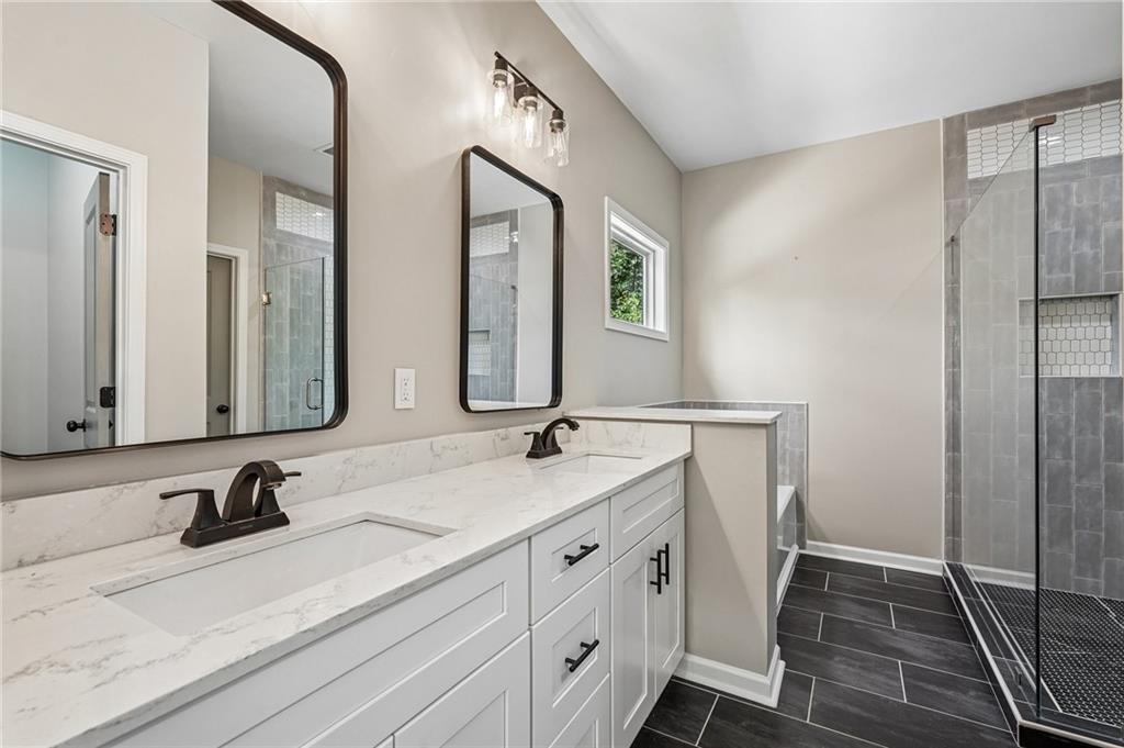 809 Dill Avenue Southwest Atlanta, GA 30310 - Photo 32 of 43 Gallery Image 32