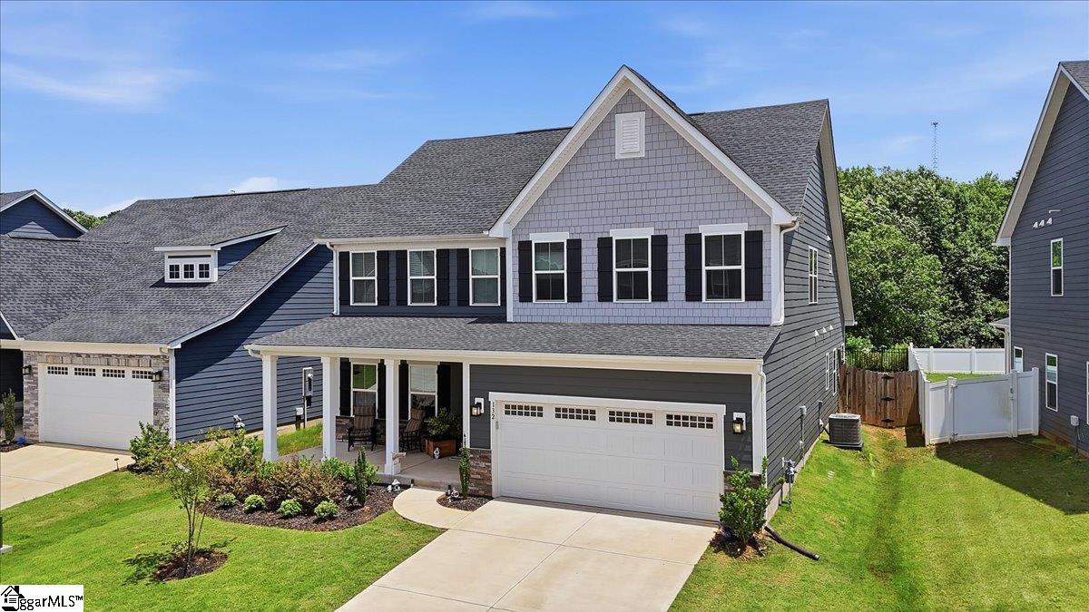 132 Dunroyal Road Fountain Inn, SC 29644 - Photo 2 of 44