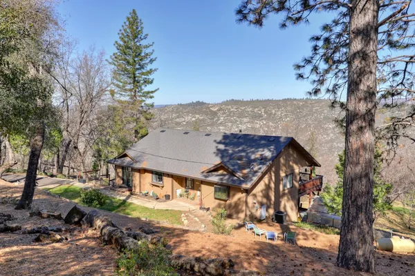 $676,400 | 6719 Slug Gulch Road, Somerset, CA 95684