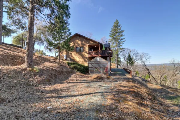 $676,400 | 6719 Slug Gulch Road, Somerset, CA 95684