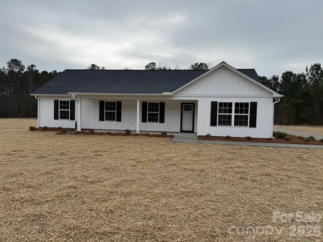 $319,000 | 6244 Camden Highway, Kershaw, SC 29067