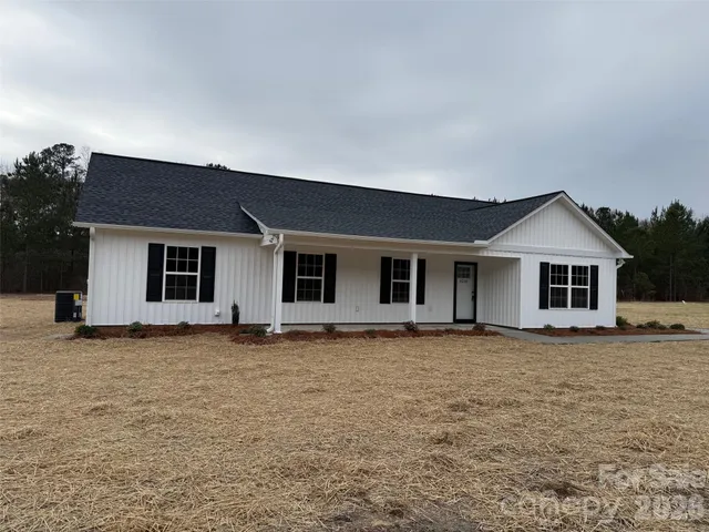 $319,000 | 6256 Kershaw Camden Highway, Kershaw, SC 29067