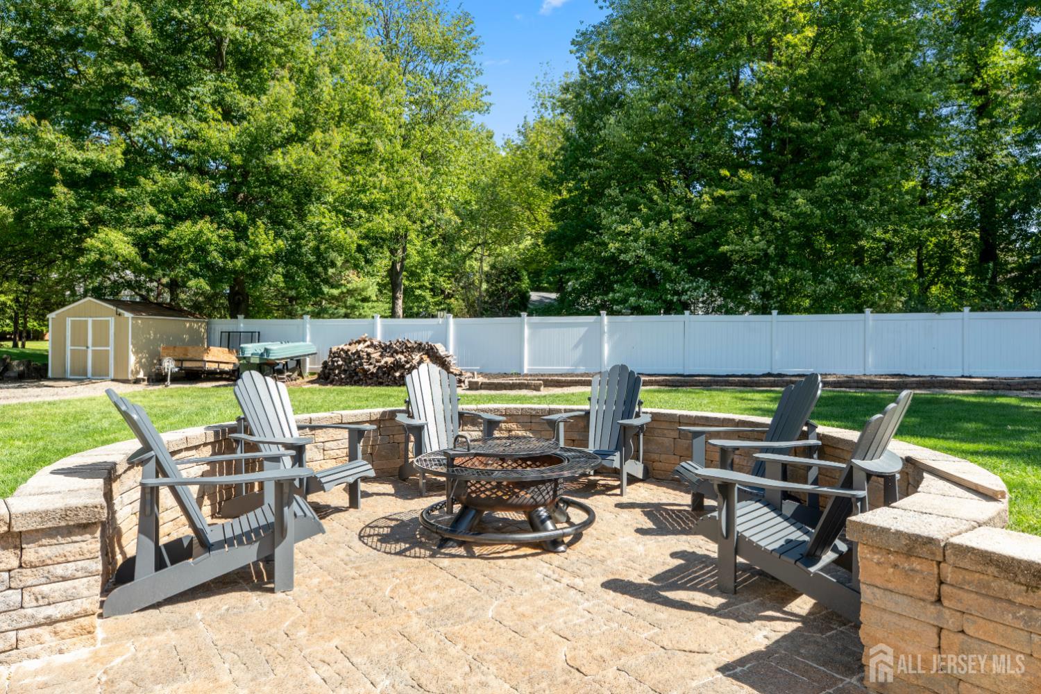 19 Bradford Road Edison, NJ 08820 - Photo 53 of 76 Gallery Image 53