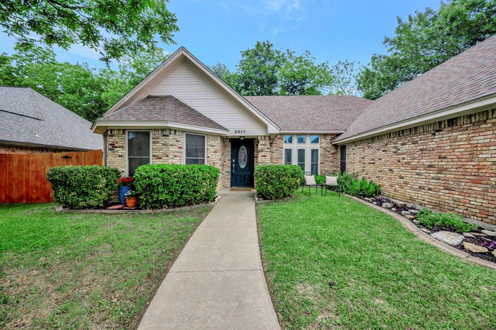 5517 Chimney Rock Road Fort Worth, TX 76112 - Photo 38 of 40