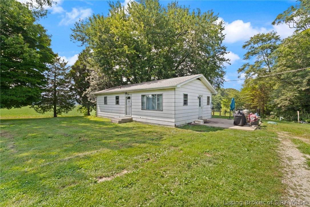 2020 Lost Creek Road Northwest Ramsey, IN 47166 - Photo 3 of 24