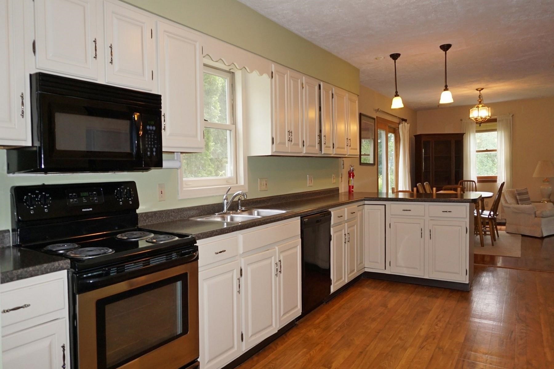 1605 Town Line Road Rutland, VT 05701 - Photo 8 of 22