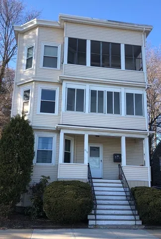 $2,550 | 610 Humphrey Street, Unit 1, Swampscott, MA 01907