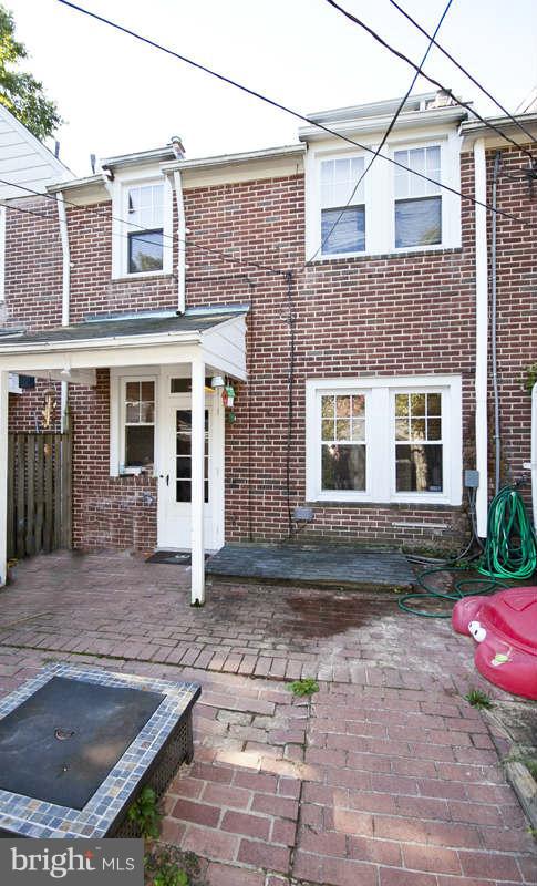 416 Hopkins Road Baltimore, MD 21212 - Photo 26 of 30 a front view of a house with yard