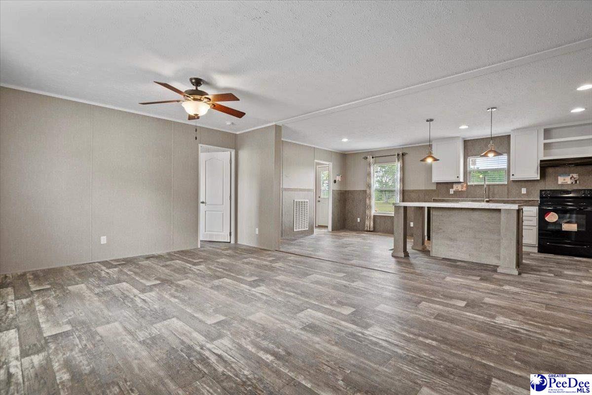 121 Meggs Island Road Latta, SC 29565 - Photo 2 of 36 Gallery Image 2