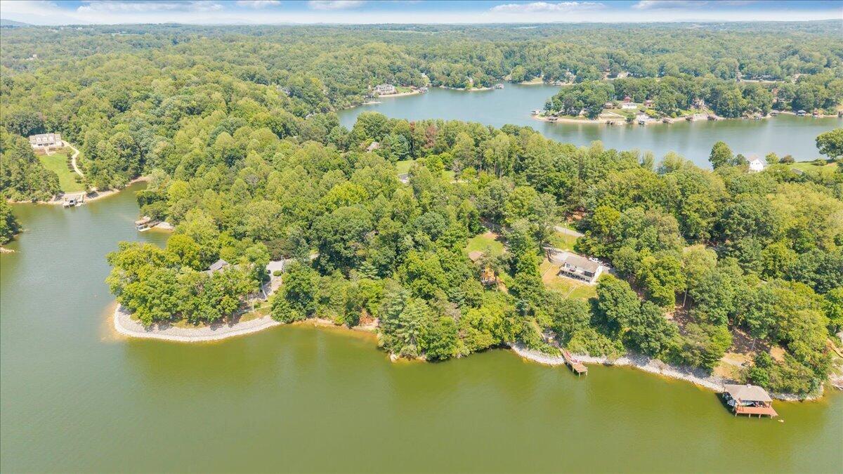 6325 Horseshoe Bend Road Goodview, VA 24095 - Photo 4 of 9 06-DJI_20260810153915_0032_D