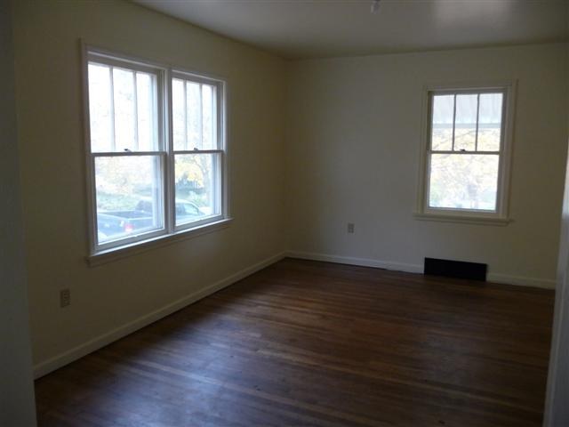 23 6th Street Cheney, WA 99004 - Photo 3 of 9 Gallery Image 3
