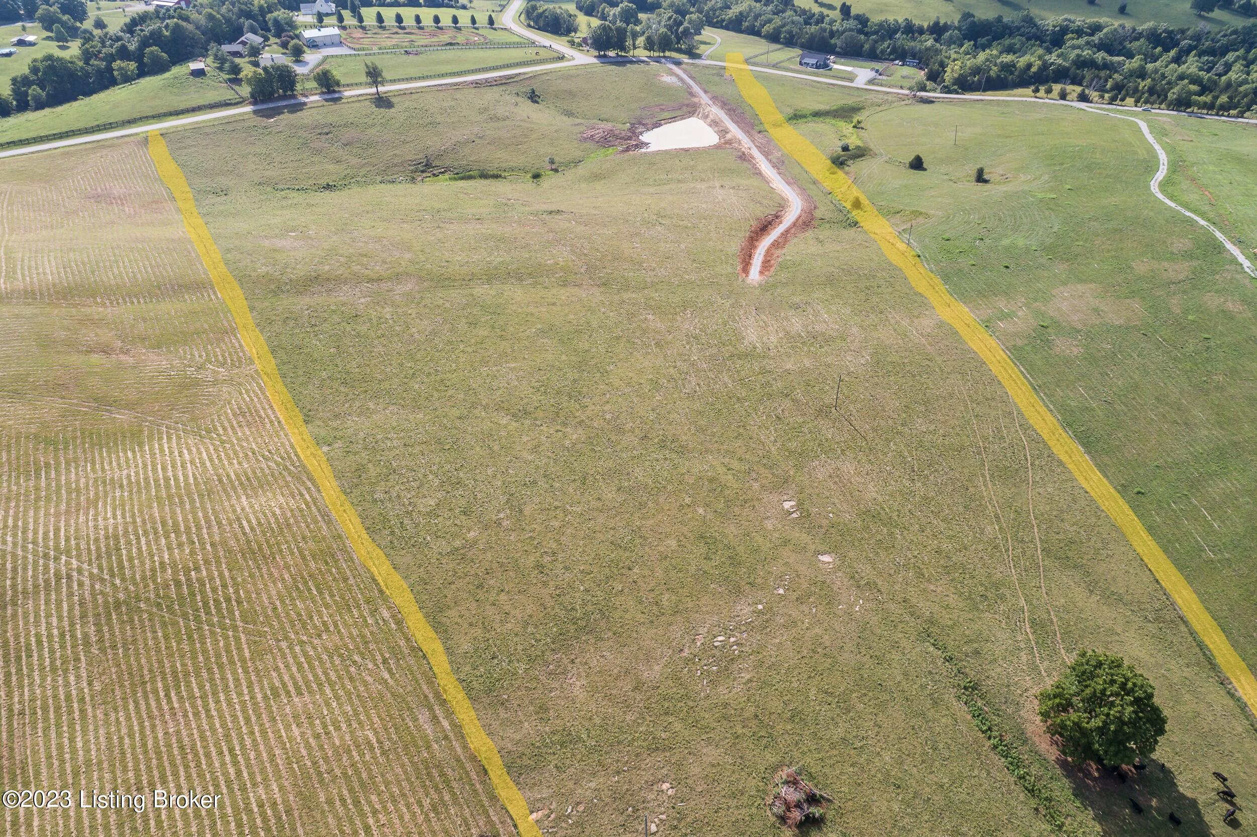 7-8 Manton Road Bardstown, KY 40004 - Photo 2 of 14 MantonRd003- lines