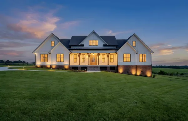 $1,299,900 | 1501 Spencer Mill Road, Burns, TN 37029