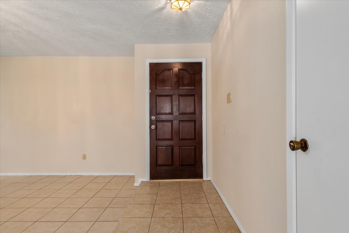 23114 Tree Bright Lane Spring, TX 77373 - Photo 7 of 37 Gallery Image 7