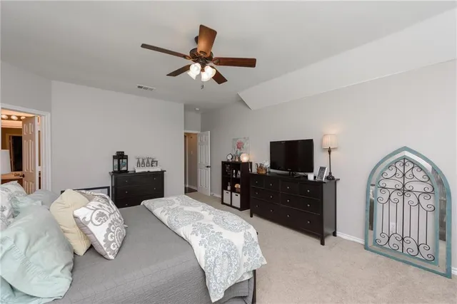 $2,000 | 2600 Clubhouse Drive, Denton, TX 76210