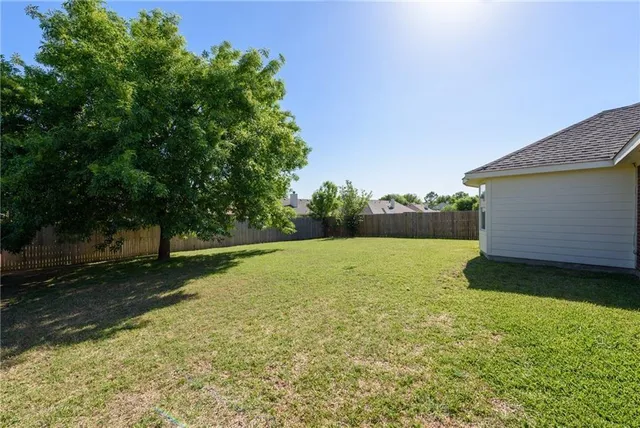 $2,000 | 2600 Clubhouse Drive, Denton, TX 76210