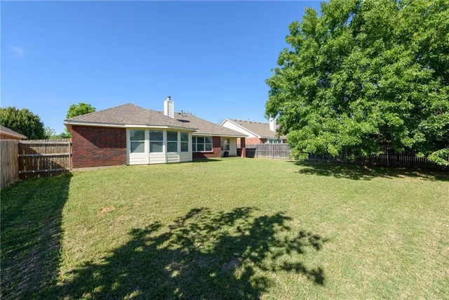 $2,000 | 2600 Clubhouse Drive, Denton, TX 76210