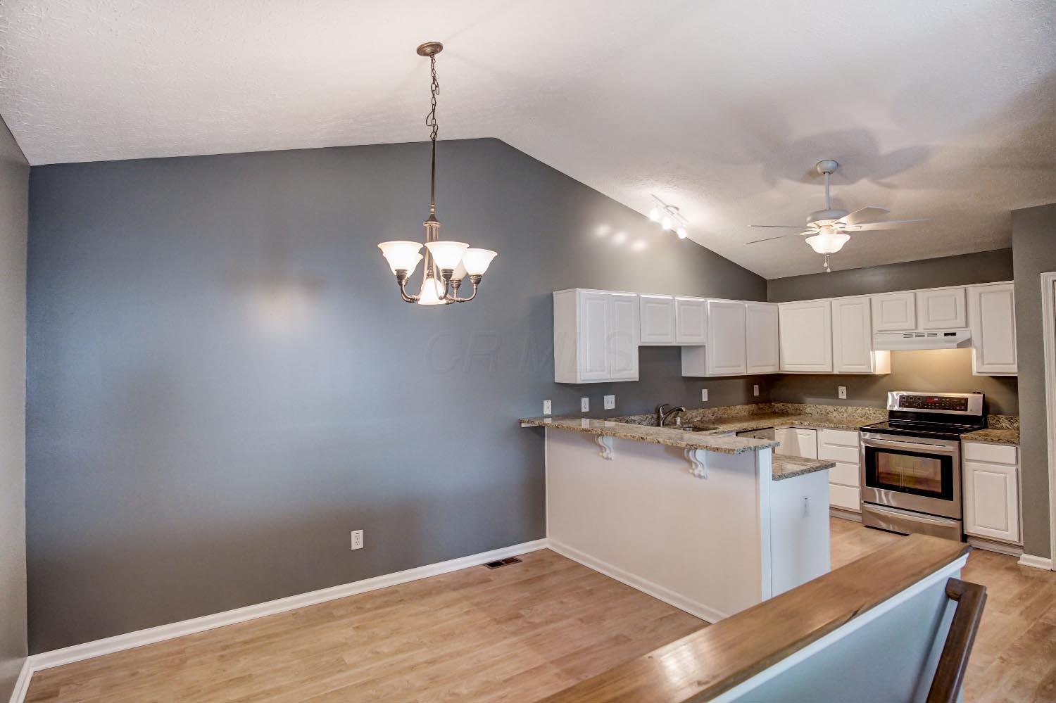 8357 Smoky Row Road Powell, OH 43065 - Photo 11 of 36