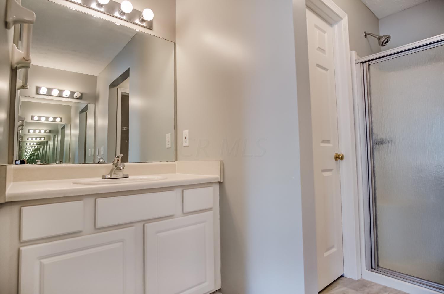 8357 Smoky Row Road Powell, OH 43065 - Photo 20 of 36