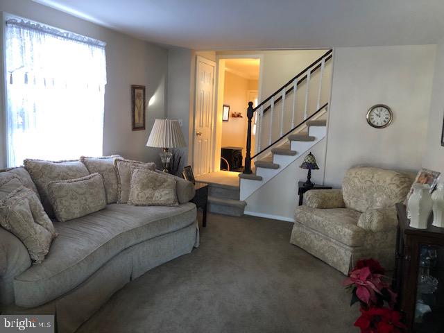 728 Colwell Road Swarthmore, PA 19081 - Photo 4 of 17 Living Room