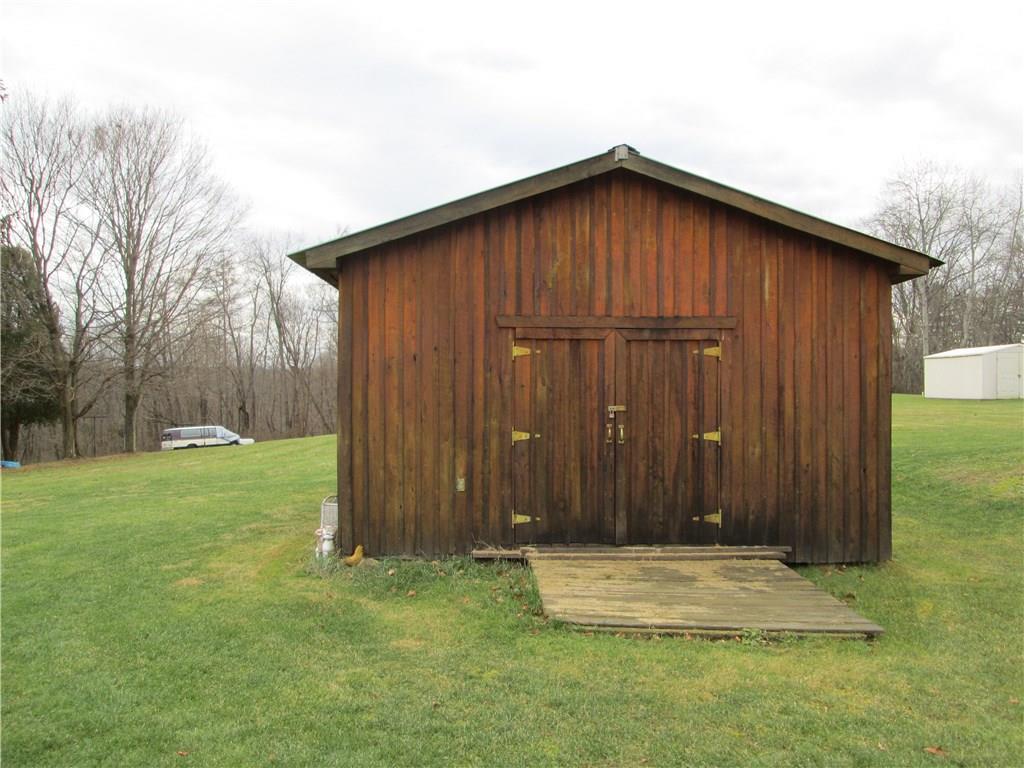 3981 Patterson Road Aliquippa, PA 15001 - Photo 14 of 16 Gallery Image 14