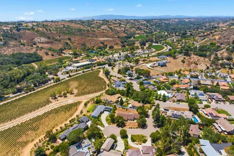 $778,747 | 2837 Carlton Way, Fallbrook, CA 92028