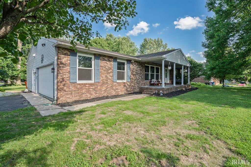 7715 Riva Ridge Road Kokomo, IN 46901 - Photo 3 of 33