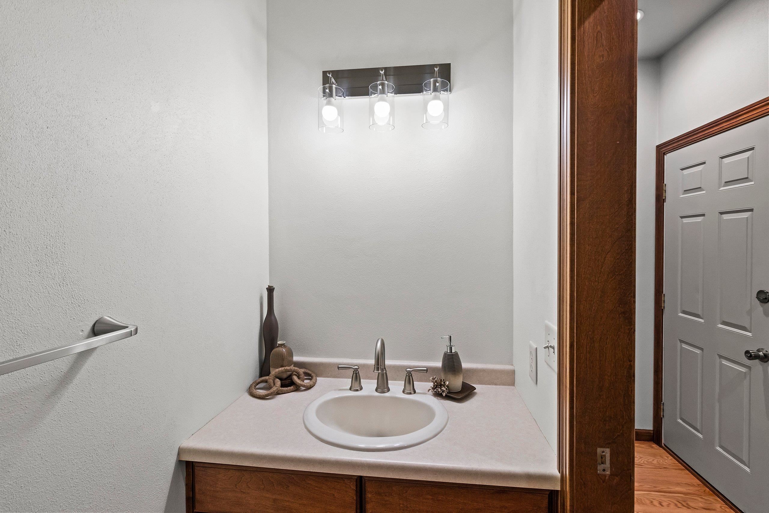 W7436 Ridgeside Drive Neenah, WI 54956 - Photo 43 of 57