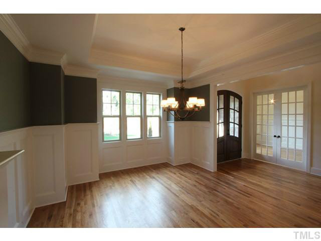 1608 Layhill Drive Raleigh, NC 27606 - Photo 9 of 25 Gallery Image 9