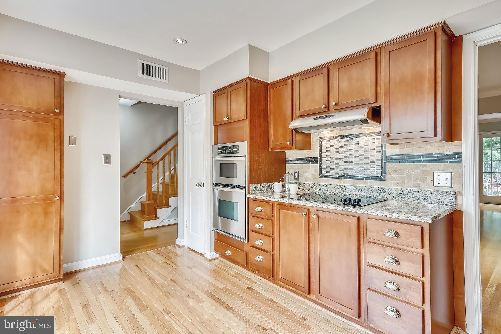 1315 South Glebe Road Arlington, VA 22204 - Photo 14 of 42