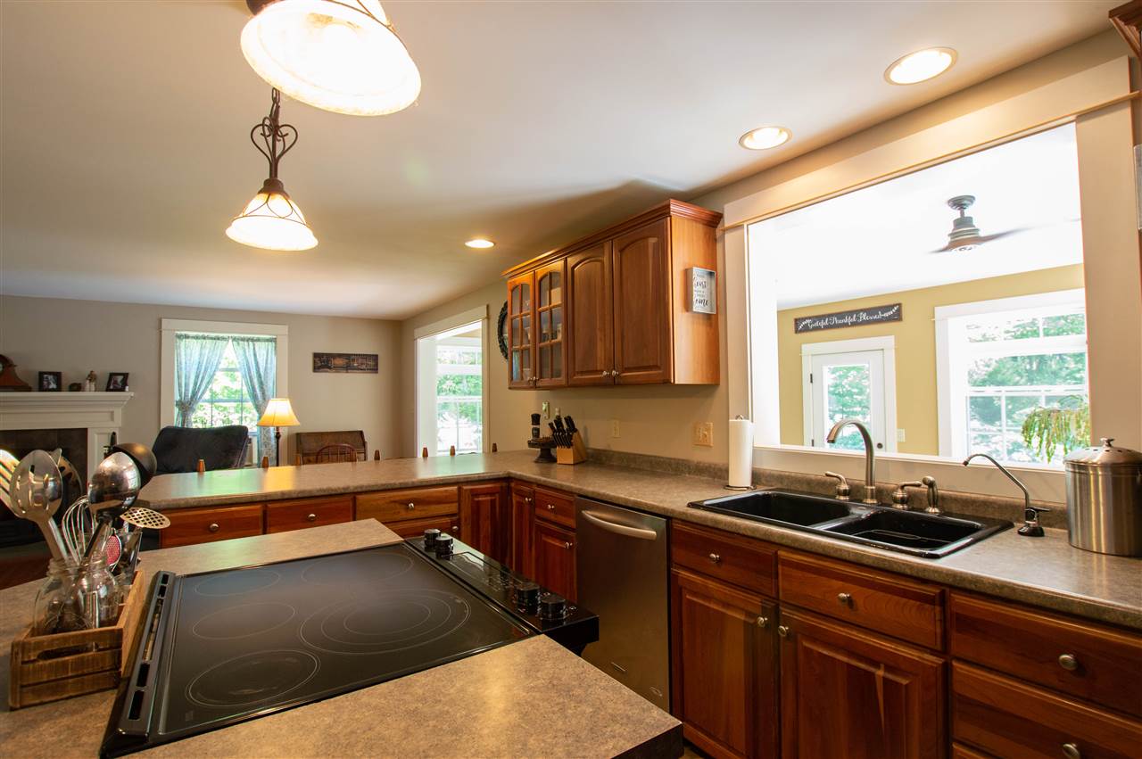 482 Valley Road North Berwick, ME 03906 - Photo 14 of 33