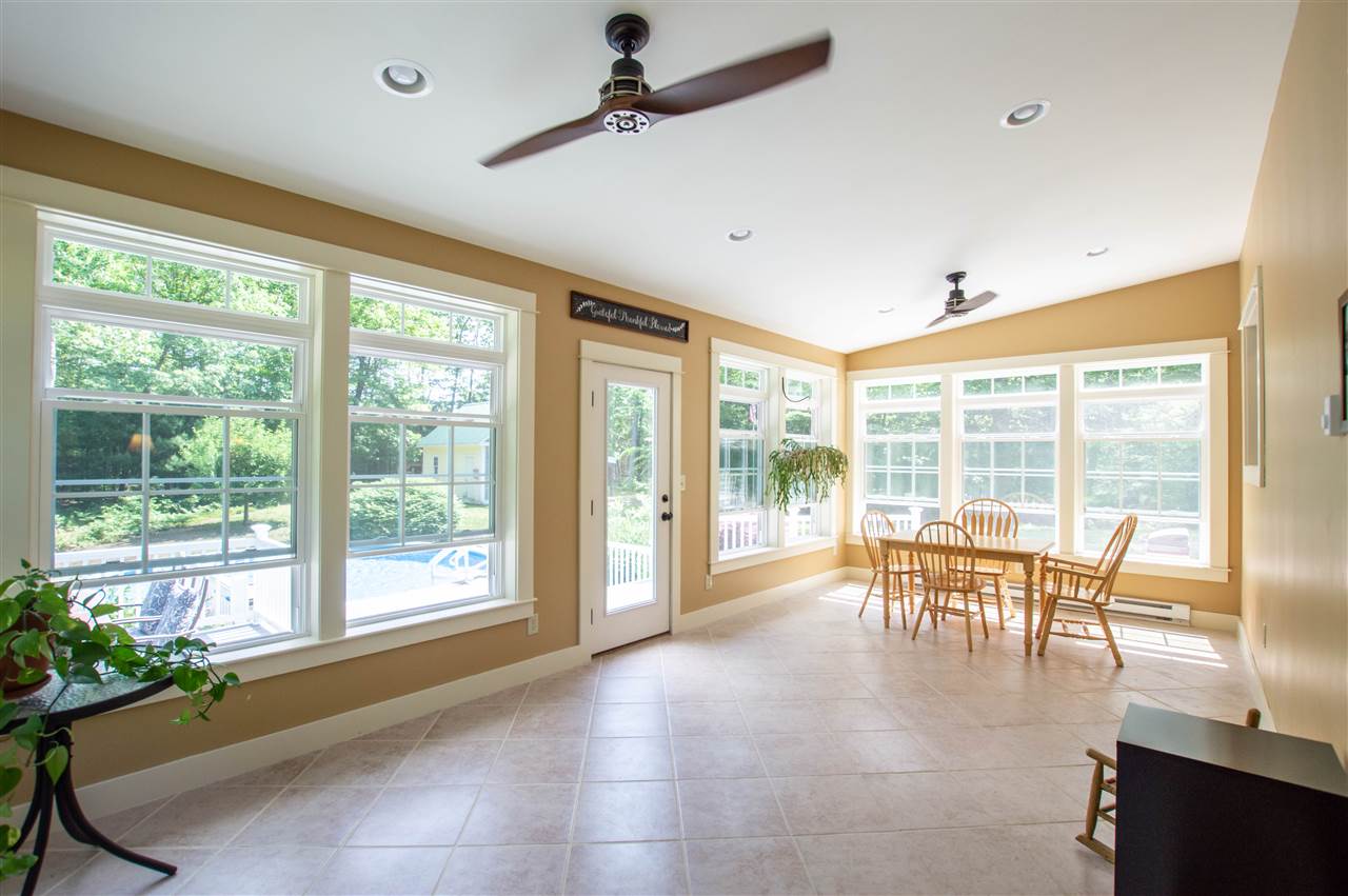 482 Valley Road North Berwick, ME 03906 - Photo 3 of 33