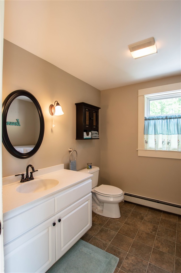 482 Valley Road North Berwick, ME 03906 - Photo 21 of 33