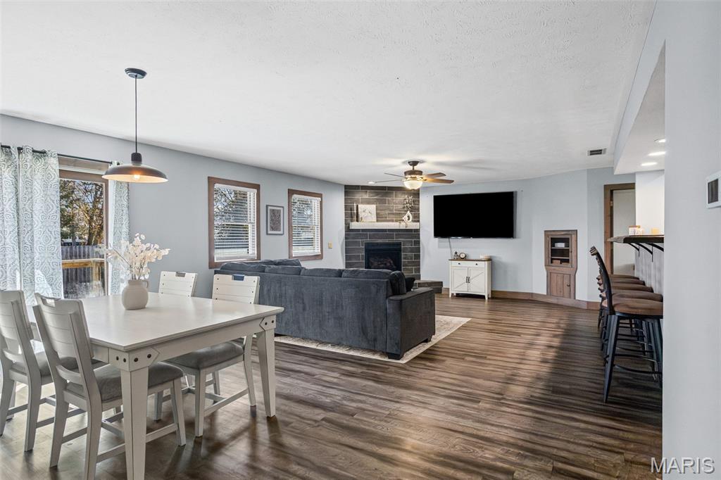 203 Walnut Street Modesto, IL 62667 - Photo 18 of 38